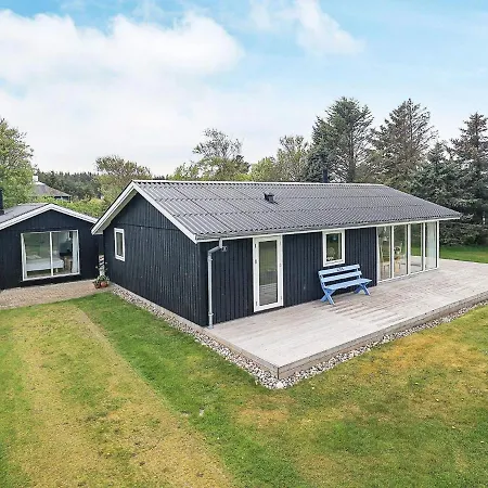 Holiday home Xx